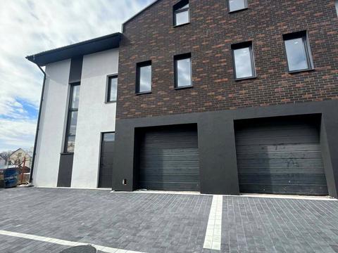 дом по адресу с. Подгородное, Василия Стуса ул.