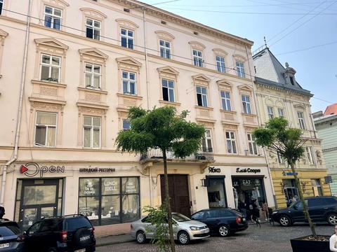 квартира за адресою Театральна вул., 5