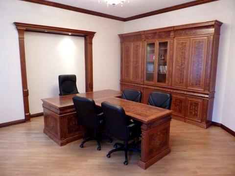 комерційна за адресою Лютеранська вул., 8