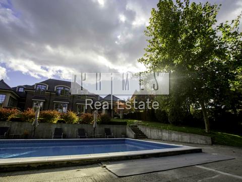 будинок за адресою Соснова вул.