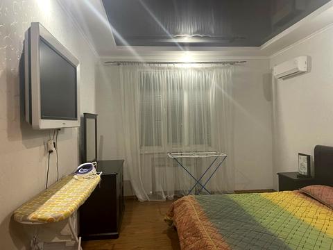 квартира за адресою Кропивницького вул., 21