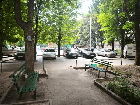 комерційна за адресою Олександра Щербакова вул. (Вакуленчука), 3