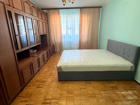 квартира за адресою Червоної Калини просп. (Володимира Маяковського), 11-Б