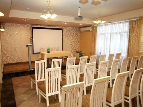 коммерческая по адресу Черновола ул., 82