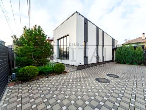 будинок за адресою Зоряна вул.