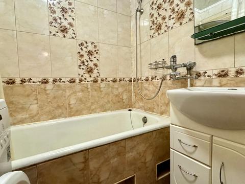 квартира за адресою Головна, 220