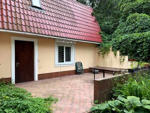 будинок за адресою Анатолія Солов'яненка вул.