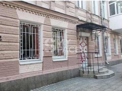 комерційна за адресою Спаська вул., 22