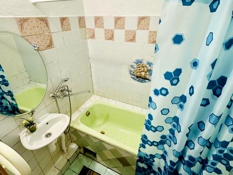 квартира за адресою Довженка вул., 3