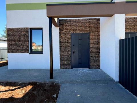 будинок за адресою Успішна, 23