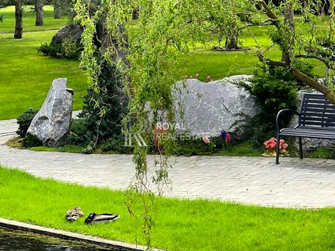 дом по адресу Центральна