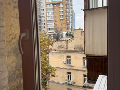 квартира за адресою Басейна вул., 3
