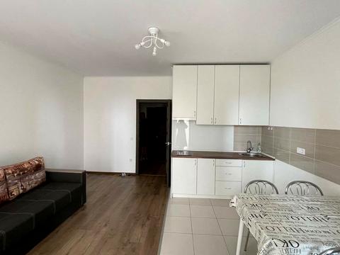 квартира за адресою Сім'ї Кульженків вул. (Петра Дегтяренка), 37