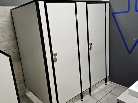 комерційна за адресою Борщагівська вул., 154