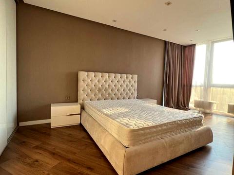 квартира за адресою Соборності просп. (Возз'єднання), 30