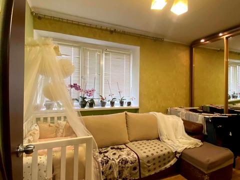 квартира за адресою Радісна вул., 21