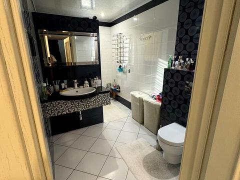 будинок за адресою Бурштинова