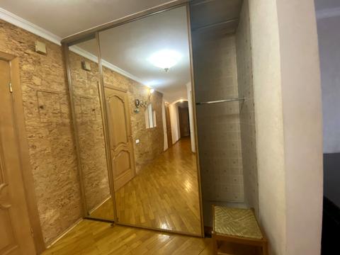 квартира за адресою Дніпро, Джинчарадзе, 4