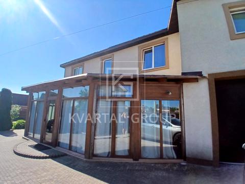 будинок за адресою полунична