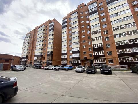 квартира за адресою Чорновола вул., 1/11