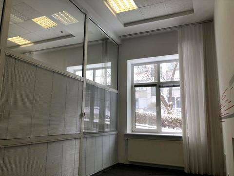 коммерческая по адресу Владимира Моссаковского ул. (Клари Цеткін), 1-А