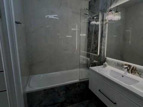 квартира за адресою Чорновола вул., 1