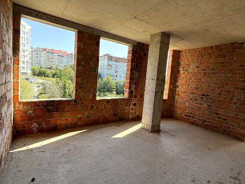 квартира за адресою миколайчука, 38