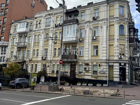 квартира за адресою Саксаганського вул., 13/42
