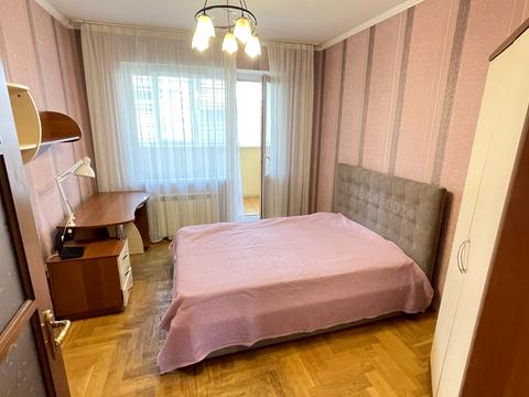 квартира по адресу Драгоманова ул., 12
