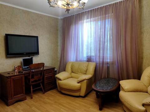 будинок за адресою Івана  Франка, 1