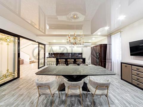 будинок за адресою Петра Сагайдачного