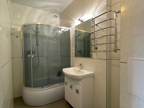 квартира за адресою Феодосійська вул., 3-В