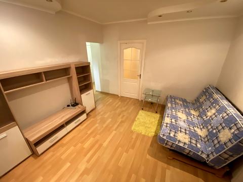 квартира за адресою Срібнокільська вул., 16