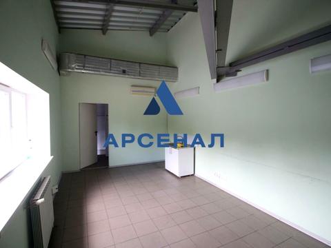 комерційна за адресою Складська вул., 6