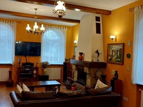 будинок за адресою Дніпро, Аеродромна вул.