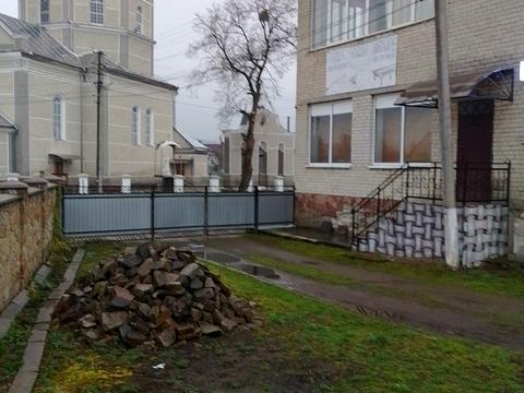коммерческая по адресу Андрея Шептицкого ул., 5