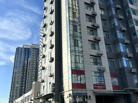 комерційна за адресою Трускавецька вул., 8