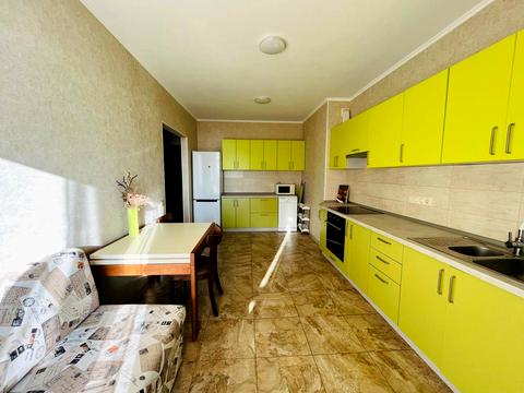 квартира за адресою Родини Кристерів, 20б