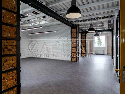 комерційна за адресою Дмитра Дорошенка вул. (Чигоріна), 2