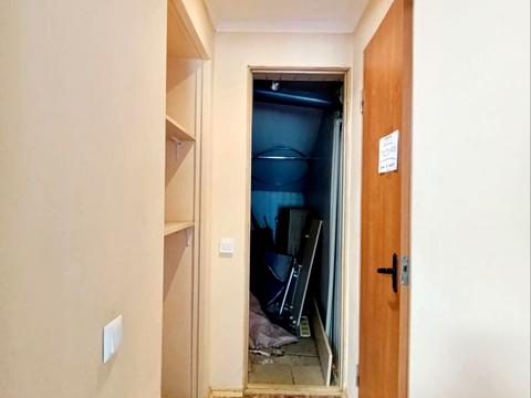 коммерческая по адресу Каменецкая ул., 101