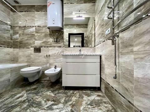 квартира за адресою Дмитра Луценка вул. (Крейсера "Аврора"), 6