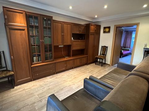 квартира за адресою Марії Капніст вул. (Желябова), 10