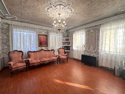 будинок за адресою Комарова, 41