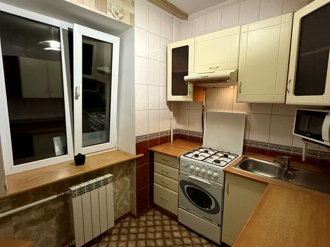 квартира по адресу Строителей ул., 8