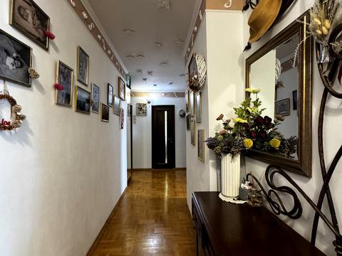 квартира за адресою Віктора Чукаріна вул., 1