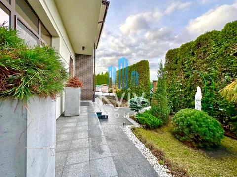 будинок за адресою с. Вишеньки, Ялтинська вул.