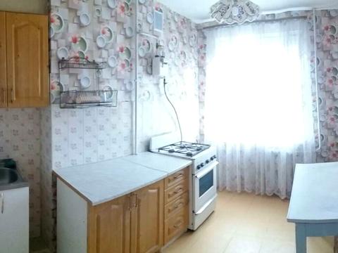 квартира за адресою Петра Дорошенка вул. (Блюхера), 12-18