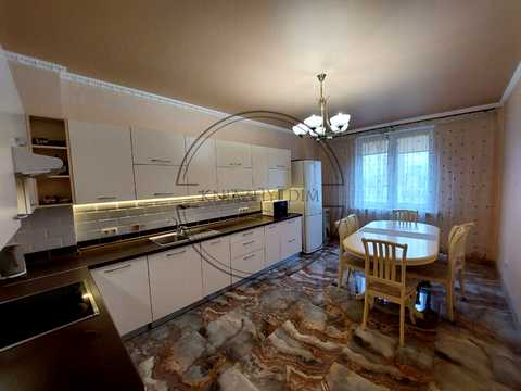 квартира за адресою Полтавська вул., 10