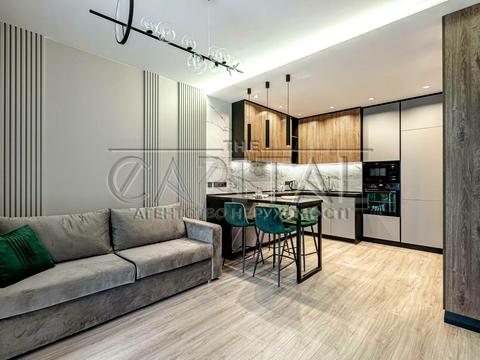 квартира за адресою Предславинська вул., 42