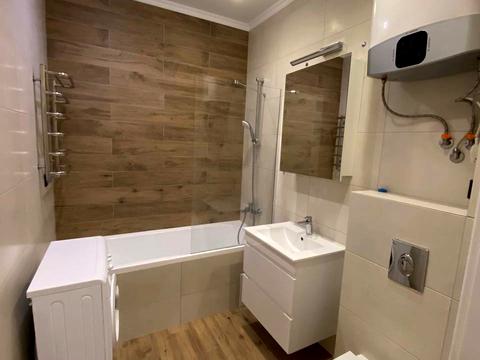 квартира за адресою Зарічна вул., 4к1